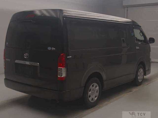 2015 Toyota Hiace Wagon