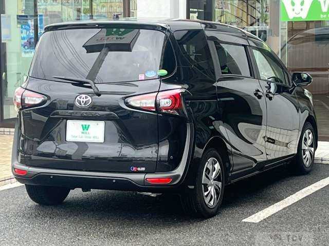 2018 Toyota Sienta