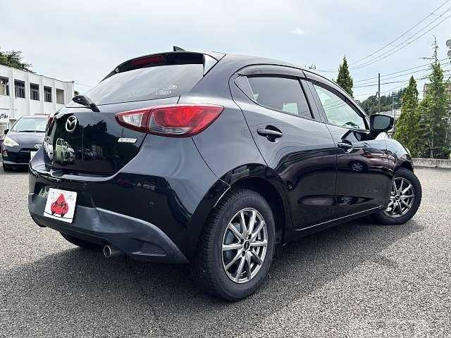 2018 Mazda Demio