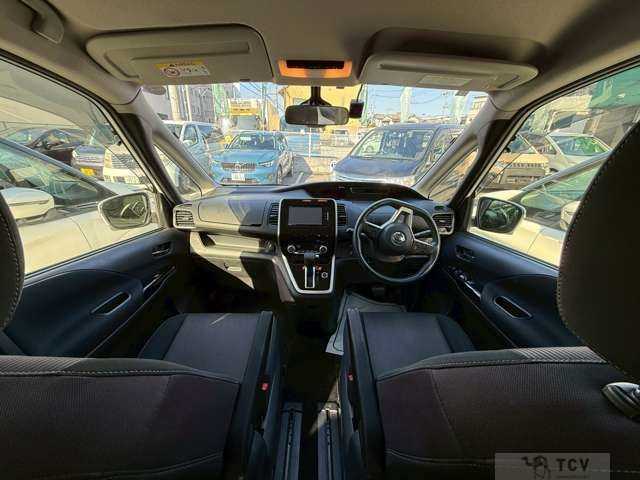 2017 Nissan Serena