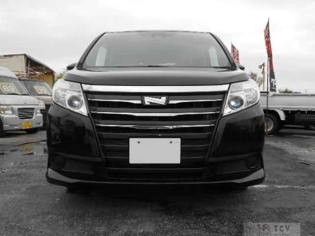 2017 Toyota Noah