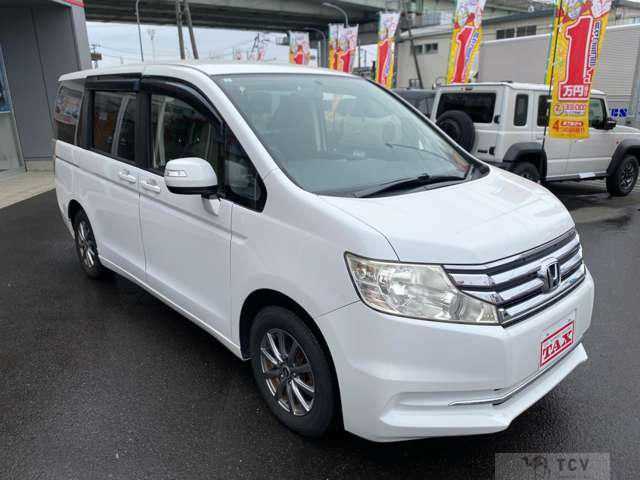2013 Honda Step WGN