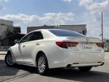2013 Toyota Mark X