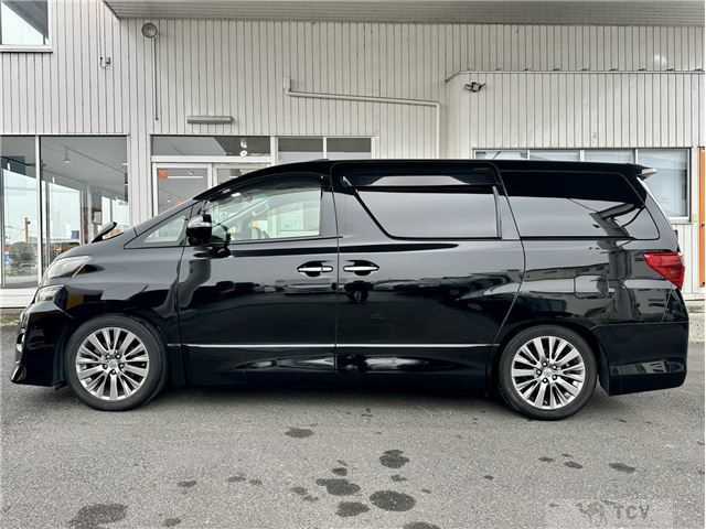 2014 Toyota Vellfire