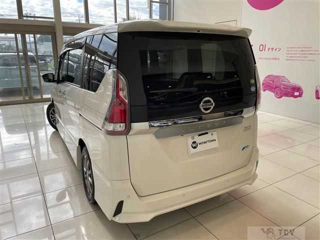 2016 Nissan Serena
