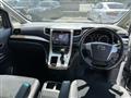 2013 Toyota Vellfire