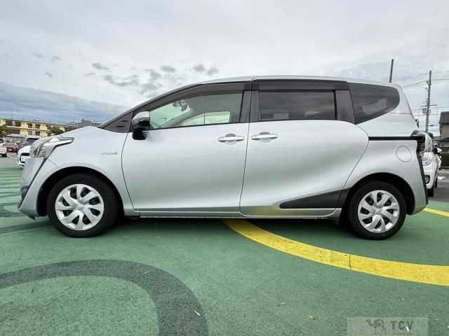 2017 Toyota Sienta
