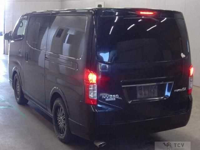2014 Nissan NV350 Caravan