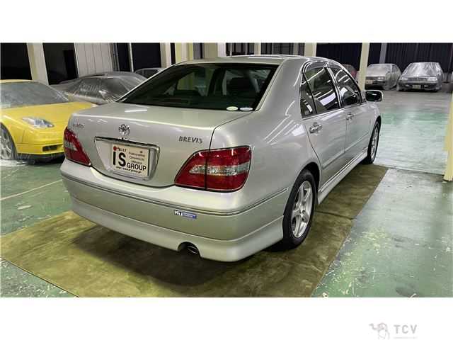 2005 Toyota Brevis
