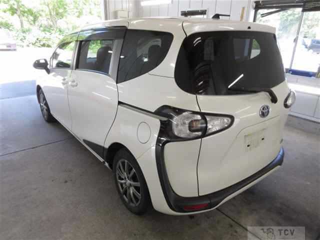 2017 Toyota Sienta
