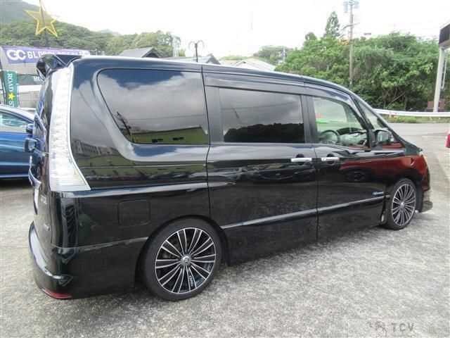 2016 Nissan Serena