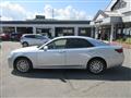 2013 Toyota Crown