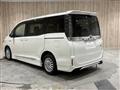 2015 Toyota Voxy