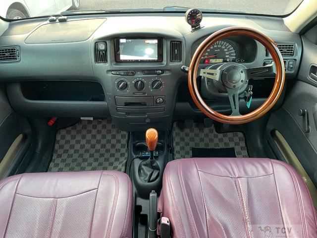 2006 Toyota Succeed Van