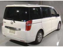 2013 Honda Step WGN