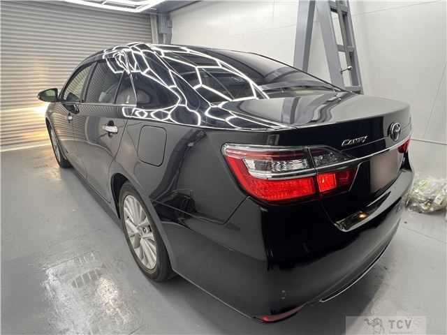 2016 Toyota Camry Hybrid