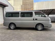 2002 Nissan Caravan