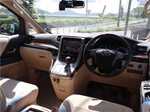 2014 Toyota Alphard