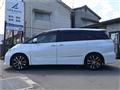 2014 Toyota Estima