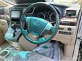 2014 Toyota Alphard