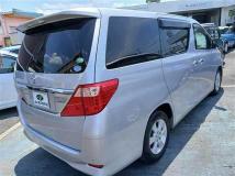 2014 Toyota Alphard