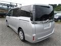 2016 Toyota Voxy