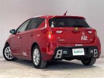 2013 Toyota Auris