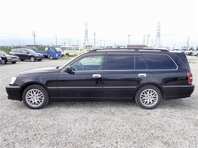2004 Toyota Crown Estate
