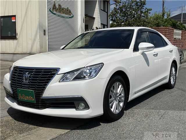 2013 Toyota Crown