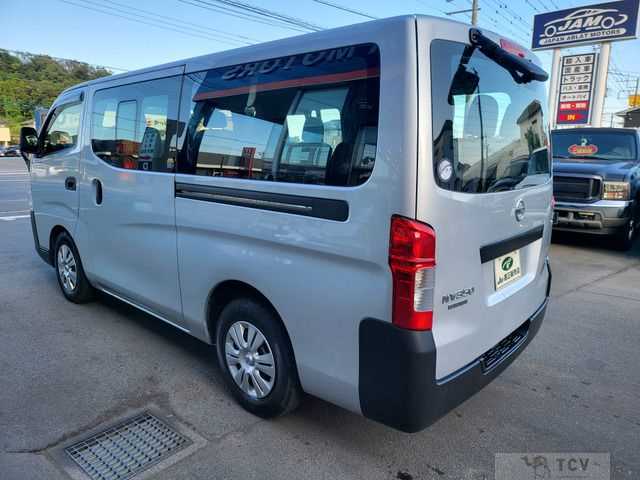 2015 Nissan NV350 Caravan