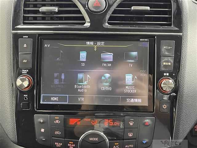 2015 Nissan Serena