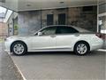 2014 Toyota Crown Hybrid