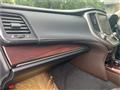 2014 Toyota Crown Hybrid