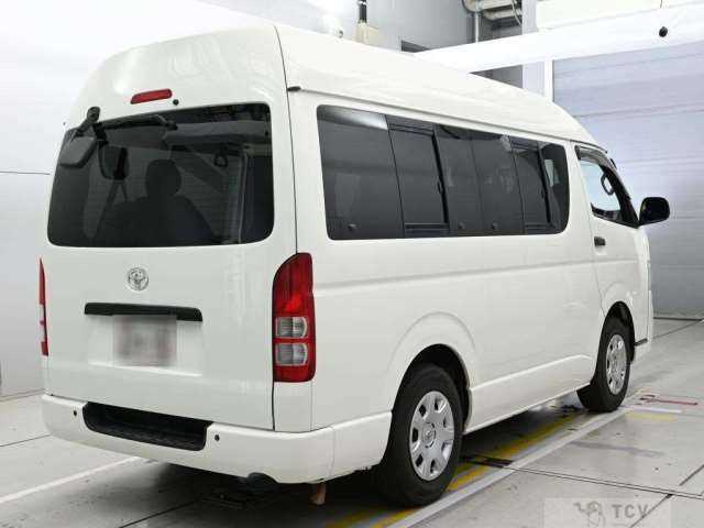 2012 Toyota Regiusace Van