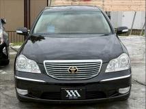 2005 Toyota Crown Majesta