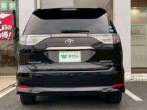 2015 Toyota Estima