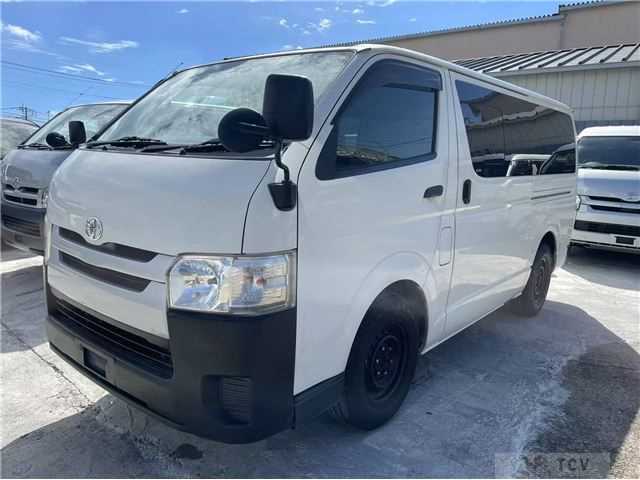 2015 Toyota Hiace Van