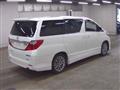 2014 Toyota Alphard