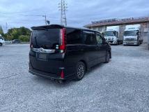 2014 Toyota Noah