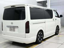 2009 Toyota Regiusace Van