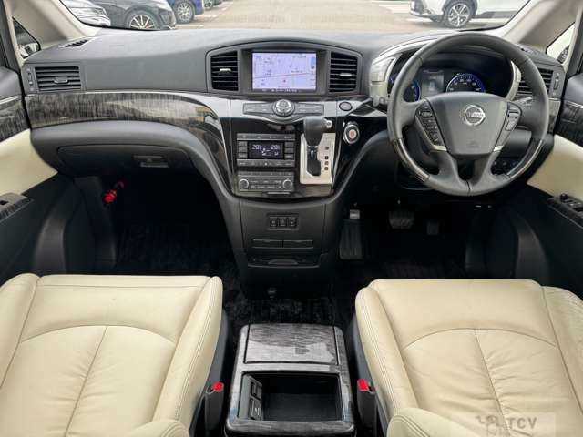 2017 Nissan Elgrand