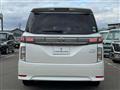 2017 Nissan Elgrand