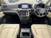 2017 Nissan Elgrand
