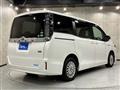 2015 Toyota Voxy