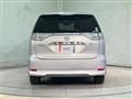 2011 Toyota Estima Hybrid