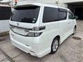 2013 Toyota Vellfire
