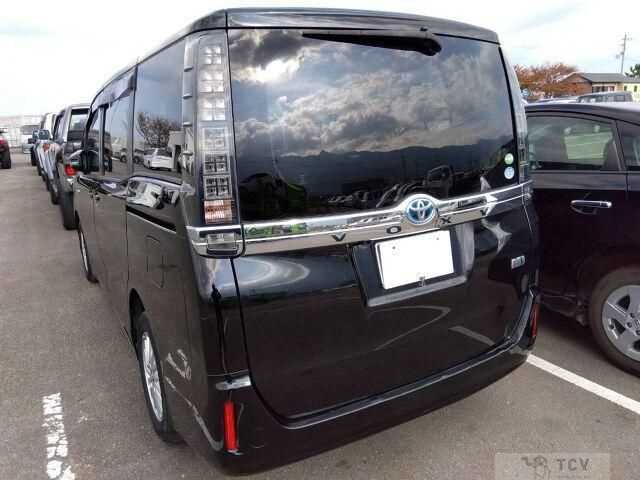 2014 Toyota Voxy