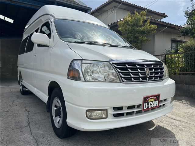 2004 Toyota Grand Hiace