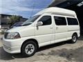 2004 Toyota Grand Hiace
