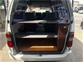 2004 Toyota Grand Hiace